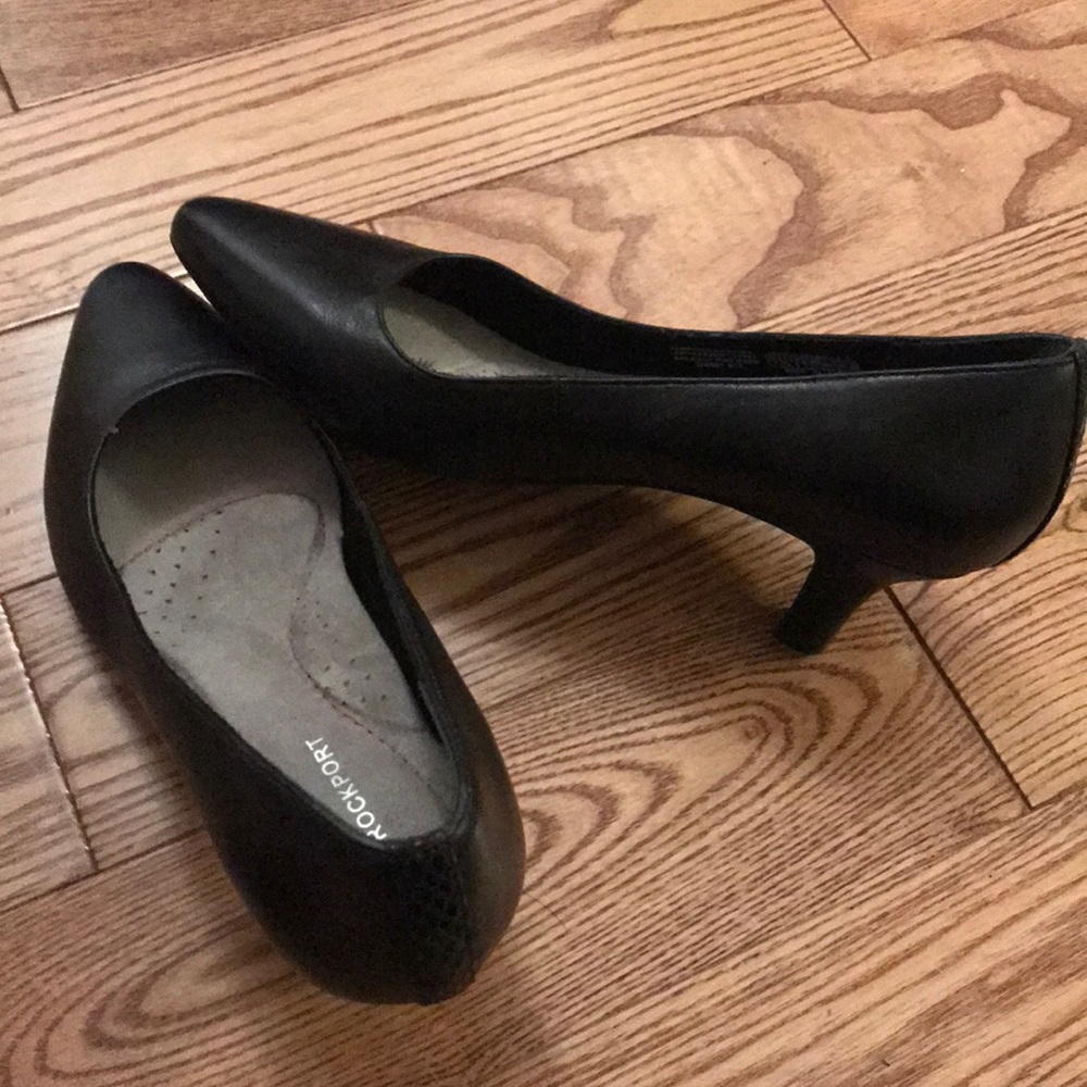 Comfy leather heels
